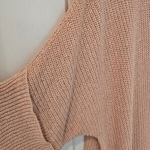 Knit short sleeve top